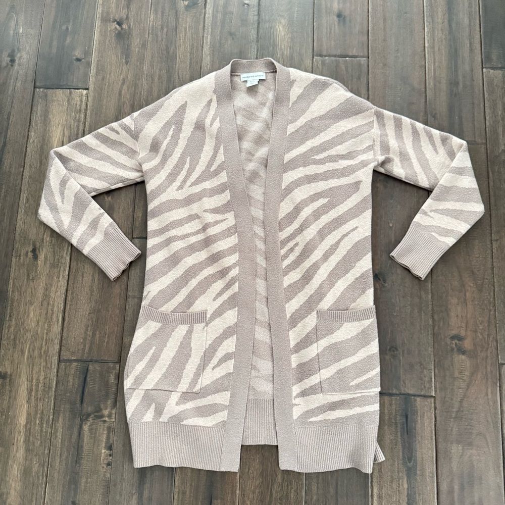 Cupcakes and Cashmere Tan Zebra Print Animal Print Open Cardigan XS